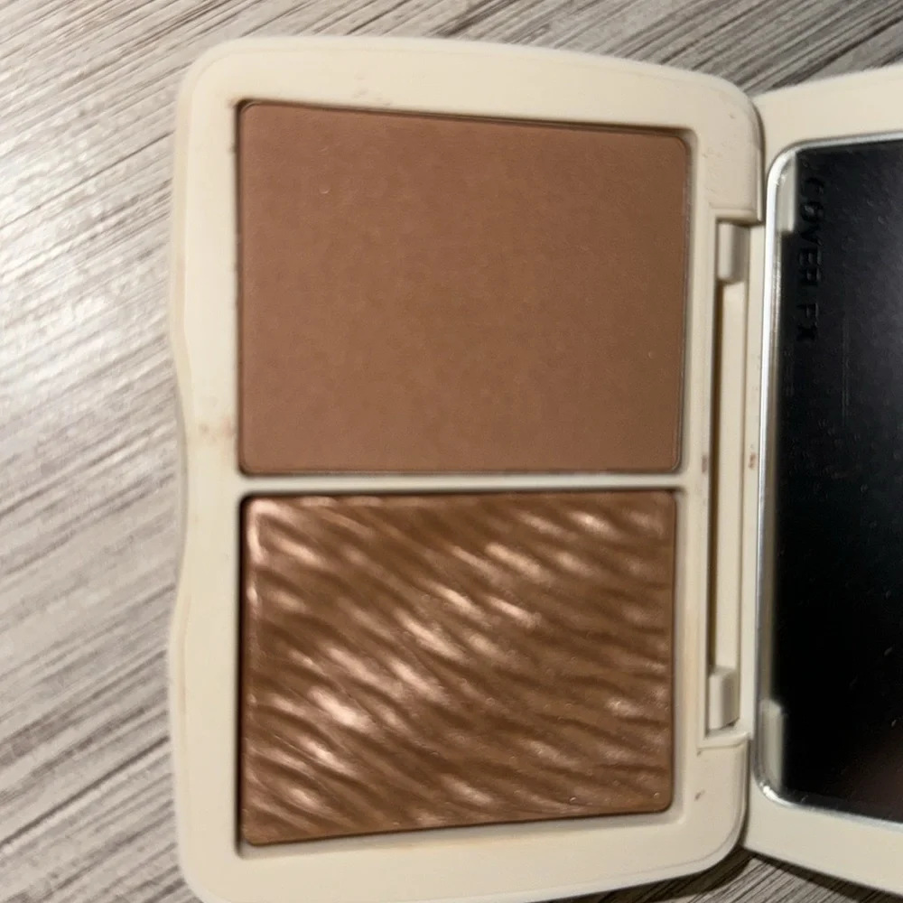 Cover fx monochromatic bronzer duo. Sunkissed bronze